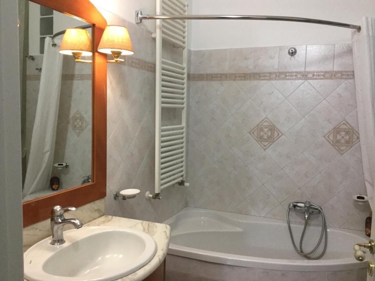 Aparthotel Crispi